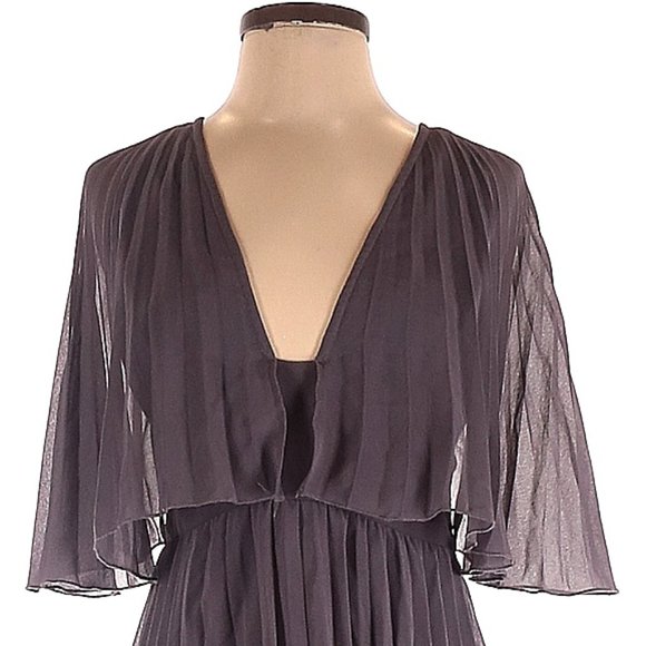 π₯SPECTACULARπ₯ Nordstrom Asos Soft Pleated Tiered Maxi Dress in Gray Lilac - Picture 6 of 10